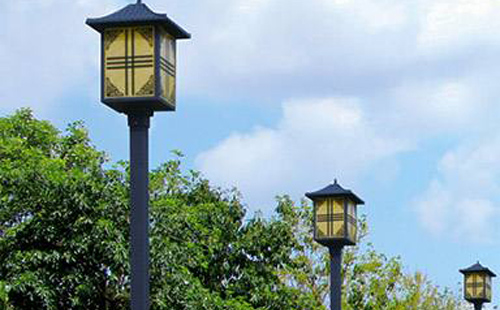 贺兰庭院灯安装间距与布灯设计全解析